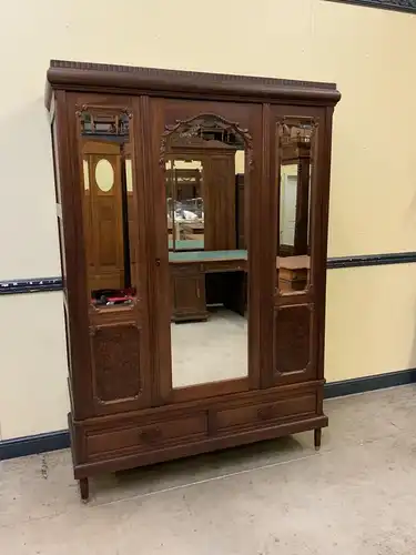 Antiker Art Deco Kleiderschrank - Traumhaft schön  - Lieferung möglich!