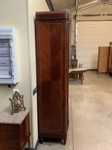 Antiker sensationeller Jugendstil Bücherschrank, Vitrine - Lieferung möglich!