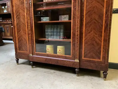 Antiker sensationeller Jugendstil Bücherschrank, Vitrine - Lieferung möglich!