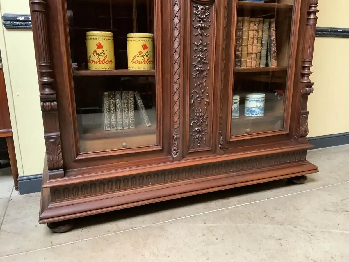 Antiker imposanter Historismus Bücherschrank XXL, Vitrine - Lieferung mögl.!