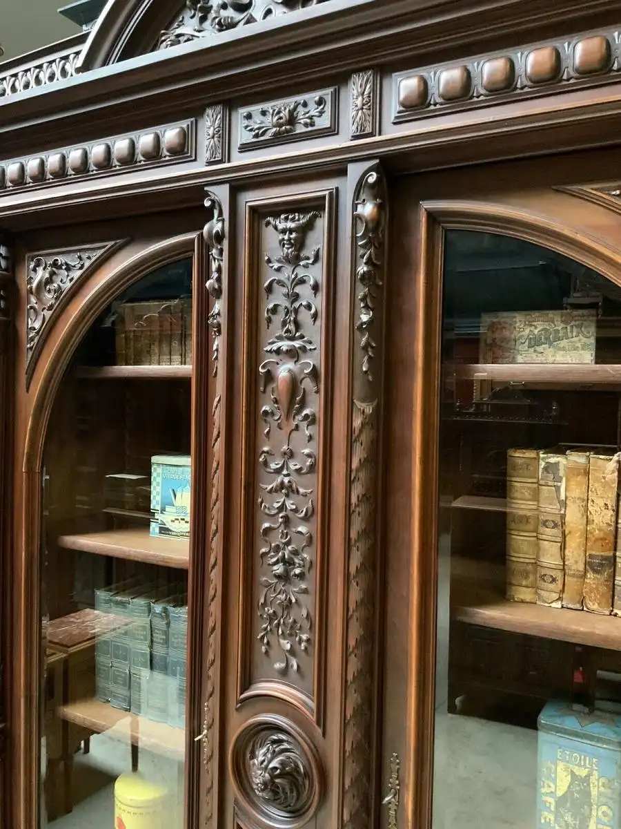 Antiker imposanter Historismus Bücherschrank XXL, Vitrine - Lieferung mögl.!