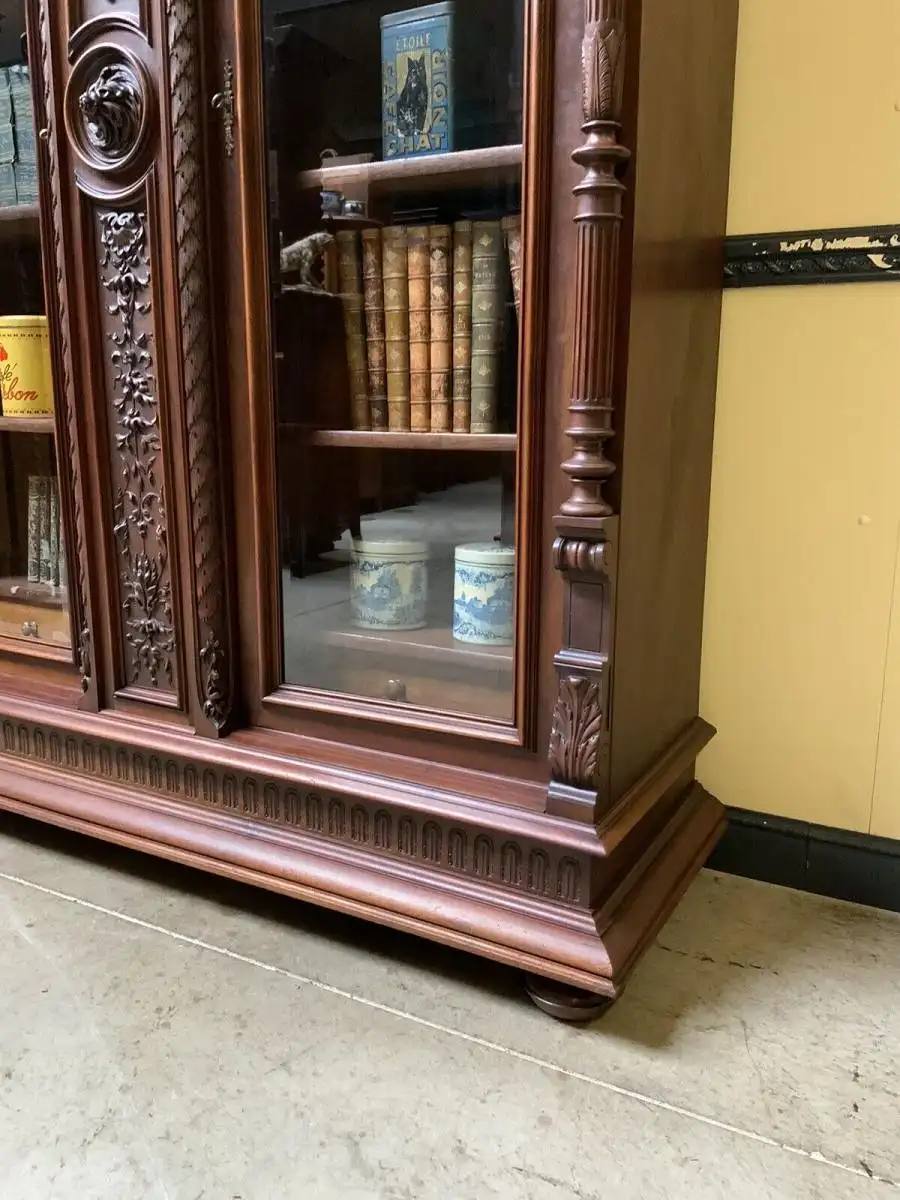 Antiker imposanter Historismus Bücherschrank XXL, Vitrine - Lieferung mögl.!