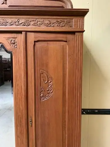 Antiker Jugendstil Kleiderschrank - Traumhaft  - Lieferung möglich!