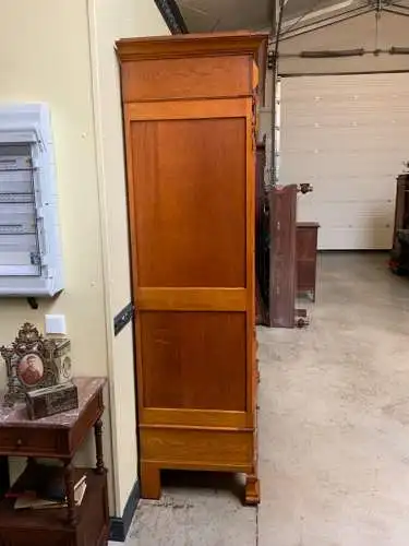 Antiker Jugendstil Kleiderschrank, Traumhaft - Lieferung möglich!