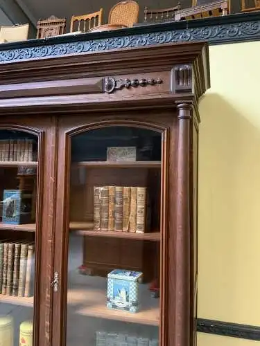 Antiker imposanter Gründerzeit Bücherschrank, Vitrine - Lieferung möglich!