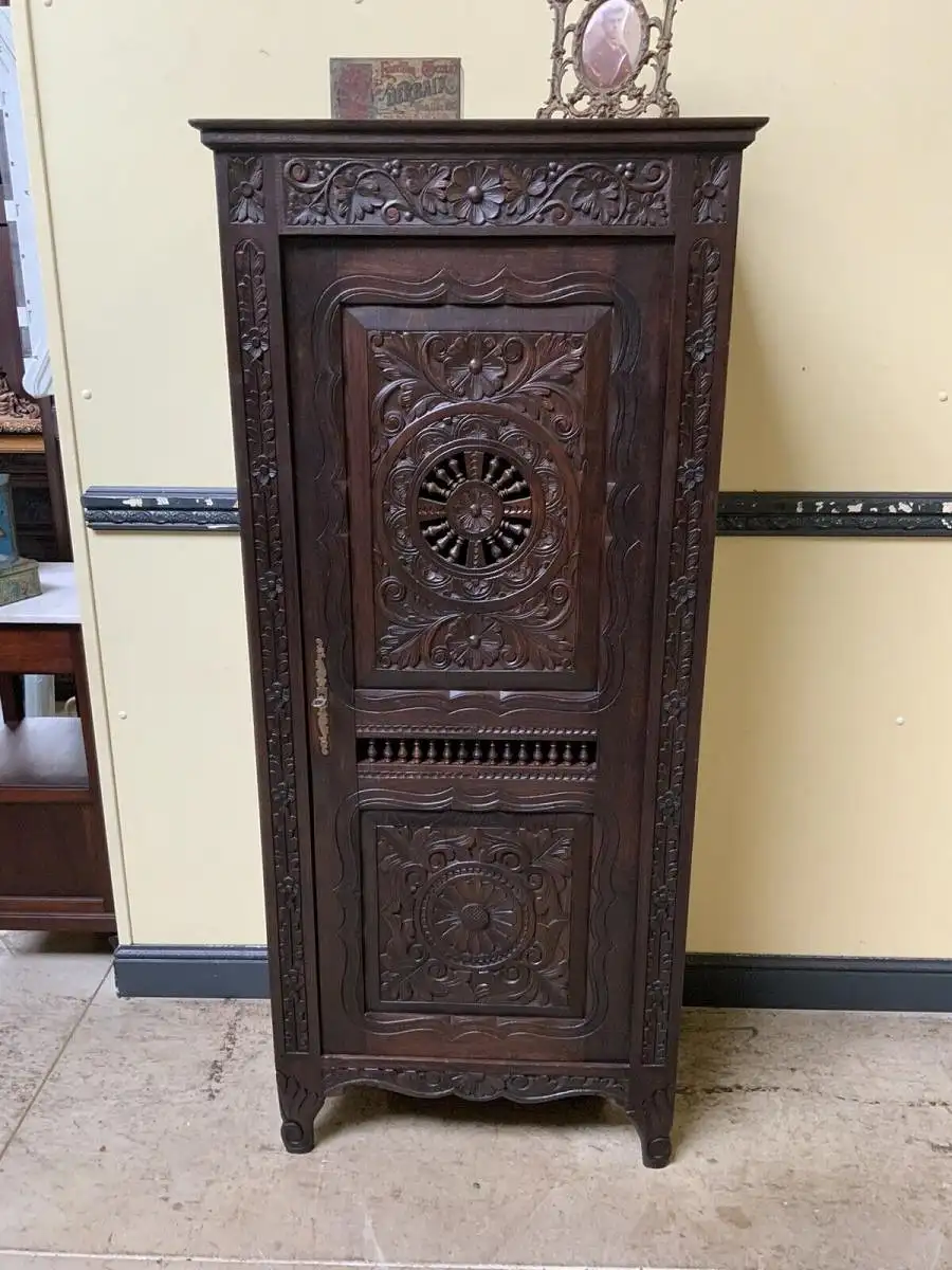 Antiker bretonischer Geschirrschrank, Vertiko, Traumhaft - Lieferung möglich! 8