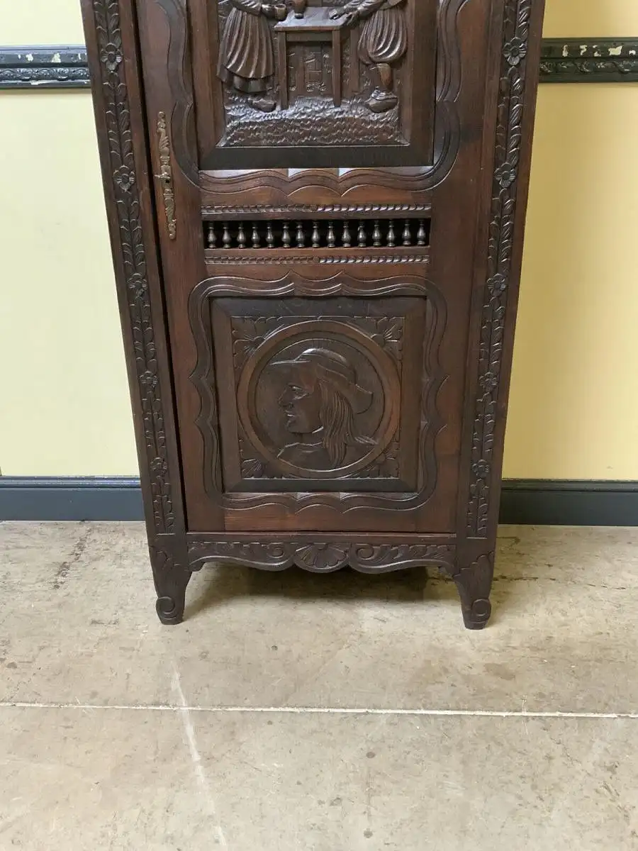 Antiker bretonischer Geschirrschrank, Vertiko, Traumhaft - Lieferung möglich! 8
