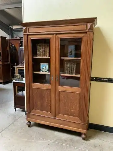 Antiker Jugendstil Bücherschrank, Vitrine, Traumhaft - Lieferung möglich!