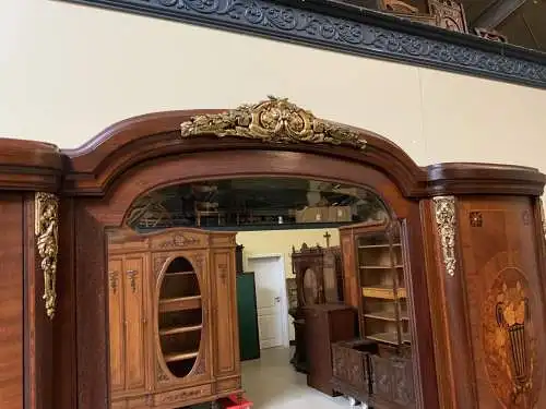 Antiker Jugendstil Geschirrschrank, Wäscheschrank  traumhaft- Lieferung möglich!