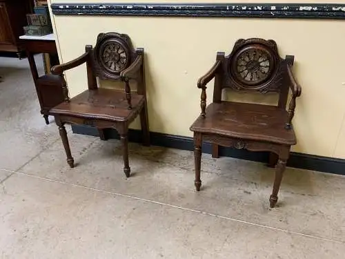 2 antike Bretonische Armlehn Stühle - Traumhaft - Lieferung möglich!