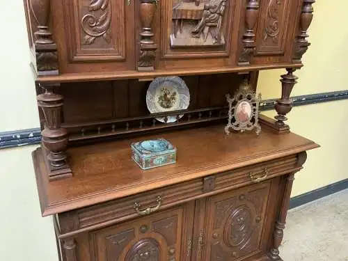 Antikes Gründerzeit Buffet, Henri II, Frankreich  - Lieferung möglich!