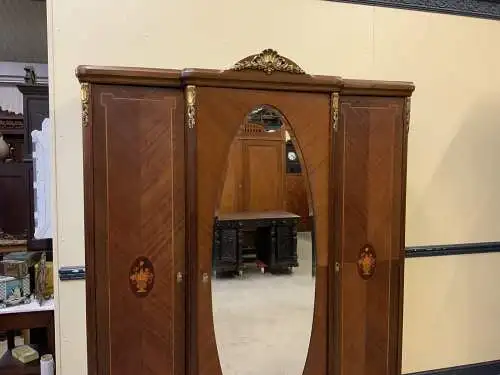 Antiker Jugendstil Wäscheschrank, Kleiderschrank, Intarsien - Lieferung möglich!