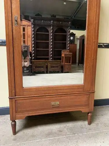 Antiker Jugendstil Wäscheschrank, -   Lieferung möglich!