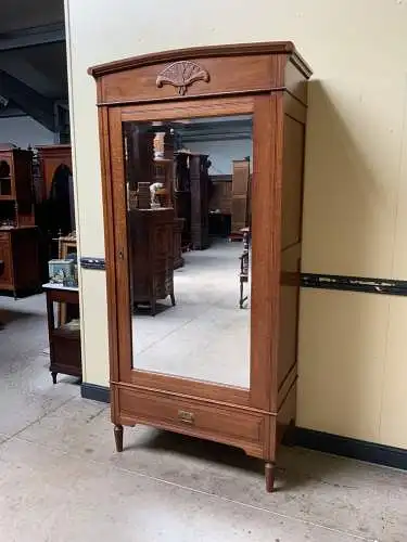 Antiker Jugendstil Wäscheschrank, -   Lieferung möglich!