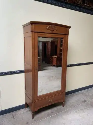 Antiker Jugendstil Wäscheschrank, -   Lieferung möglich!