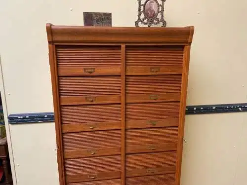 Antiker sensationeller Jugendstil Rolladen Archiv Schrank - Lieferung möglich!