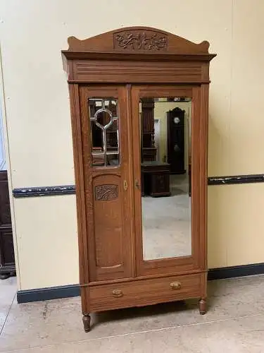 Antiker Jugendstil Wäscheschrank, - Traumhaft schön -   Lieferung möglich!