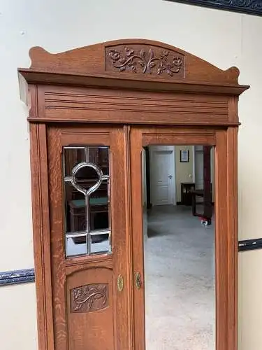 Antiker Jugendstil Wäscheschrank, - Traumhaft schön -   Lieferung möglich!