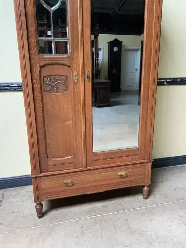 Antiker Jugendstil Wäscheschrank, - Traumhaft schön -   Lieferung möglich!