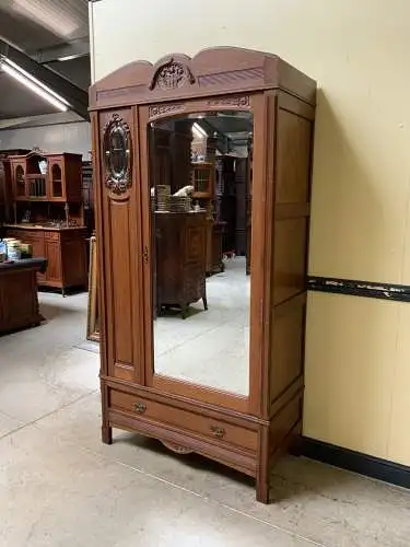 Antiker Jugendstil Wäscheschrank,  traumhaft schön -   Lieferung möglich!