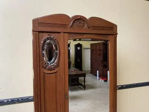 Antiker Jugendstil Wäscheschrank,  traumhaft schön -   Lieferung möglich!