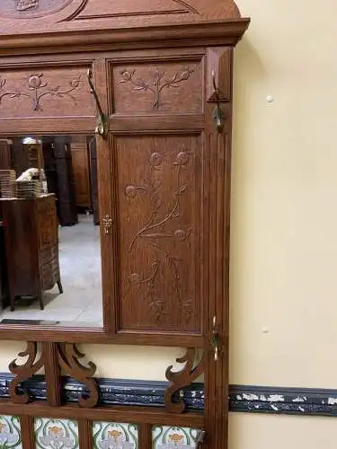 Antike Jugendstil Garderobe mit Jugendstil Fliesen, - Lieferung möglich!