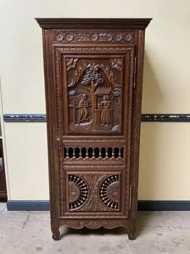 Antiker bretonischer Geschirrschrank, Vertiko, Traumhaft - Lieferung möglich!
