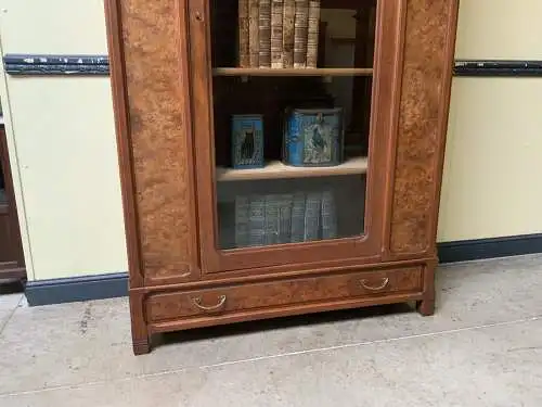 Antike Jugendstil Vitrine, Bücherschrank - Art Nouveau - Lieferung möglich!