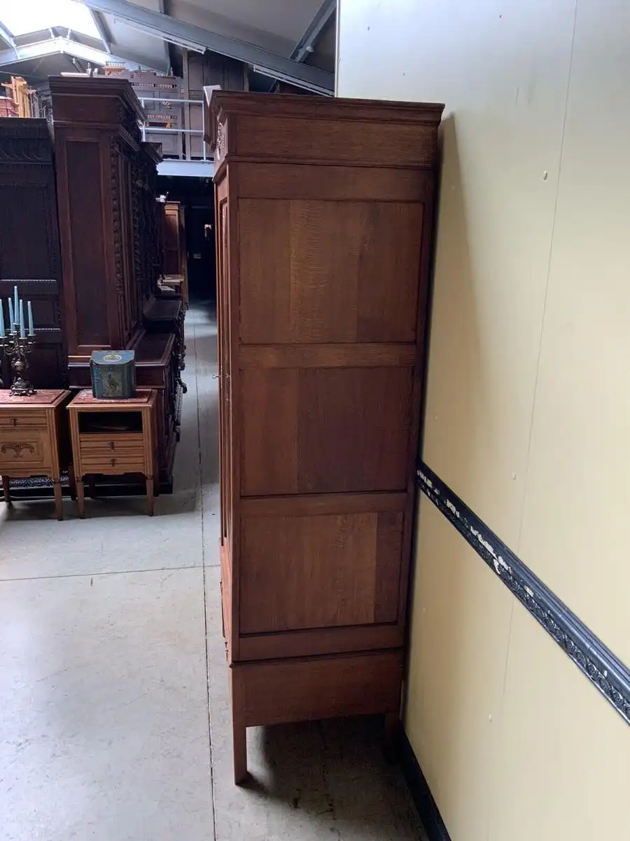 Antiker Jugendstil Wäscheschrank, -   Lieferung möglich! 4