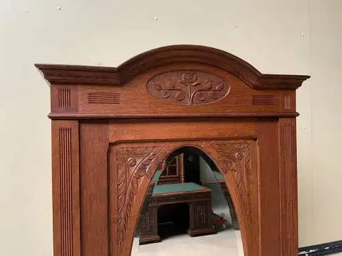 Antiker Jugendstil Wäscheschrank, -   Lieferung möglich!