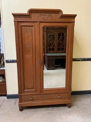 Antiker Jugendstil Wäscheschrank, Kleiderschrank -  Lieferung möglich!