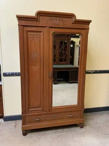 Antiker Jugendstil Wäscheschrank, Kleiderschrank -  Lieferung möglich!