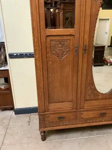 Antiker Jugendstil Wäscheschrank, Kleiderschrank  -   Lieferung möglich!