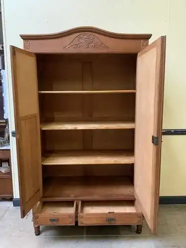 Antiker Jugendstil Wäscheschrank, Kleiderschrank  -   Lieferung möglich!