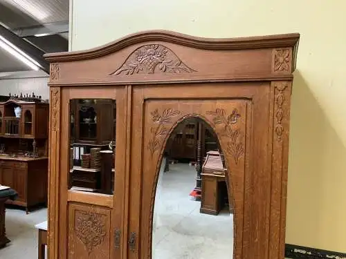 Antiker Jugendstil Wäscheschrank, Kleiderschrank  -   Lieferung möglich!