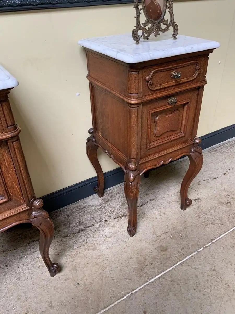 2 Antike Historismus  Vertikos, Nachtschränke, (Louis XV)  - Lieferung möglich! 15