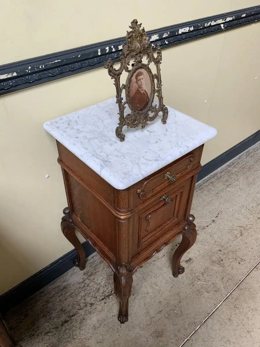 2 Antike Historismus  Vertikos, Nachtschränke, (Louis XV)  - Lieferung möglich! 16