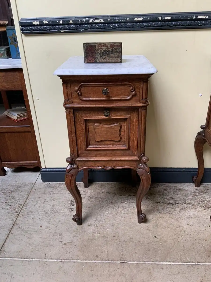 2 Antike Historismus  Vertikos, Nachtschränke, (Louis XV)  - Lieferung möglich! 2