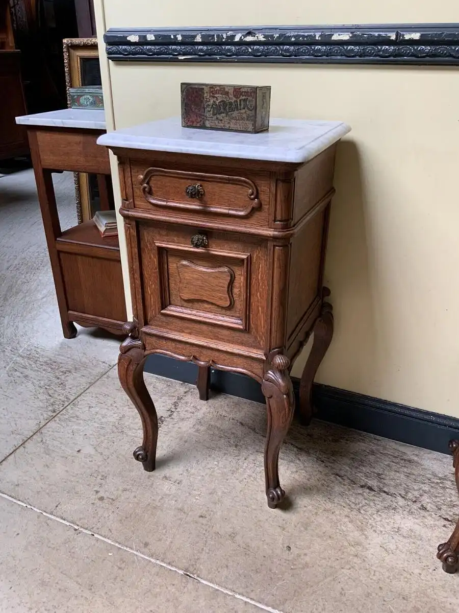 2 Antike Historismus  Vertikos, Nachtschränke, (Louis XV)  - Lieferung möglich! 3