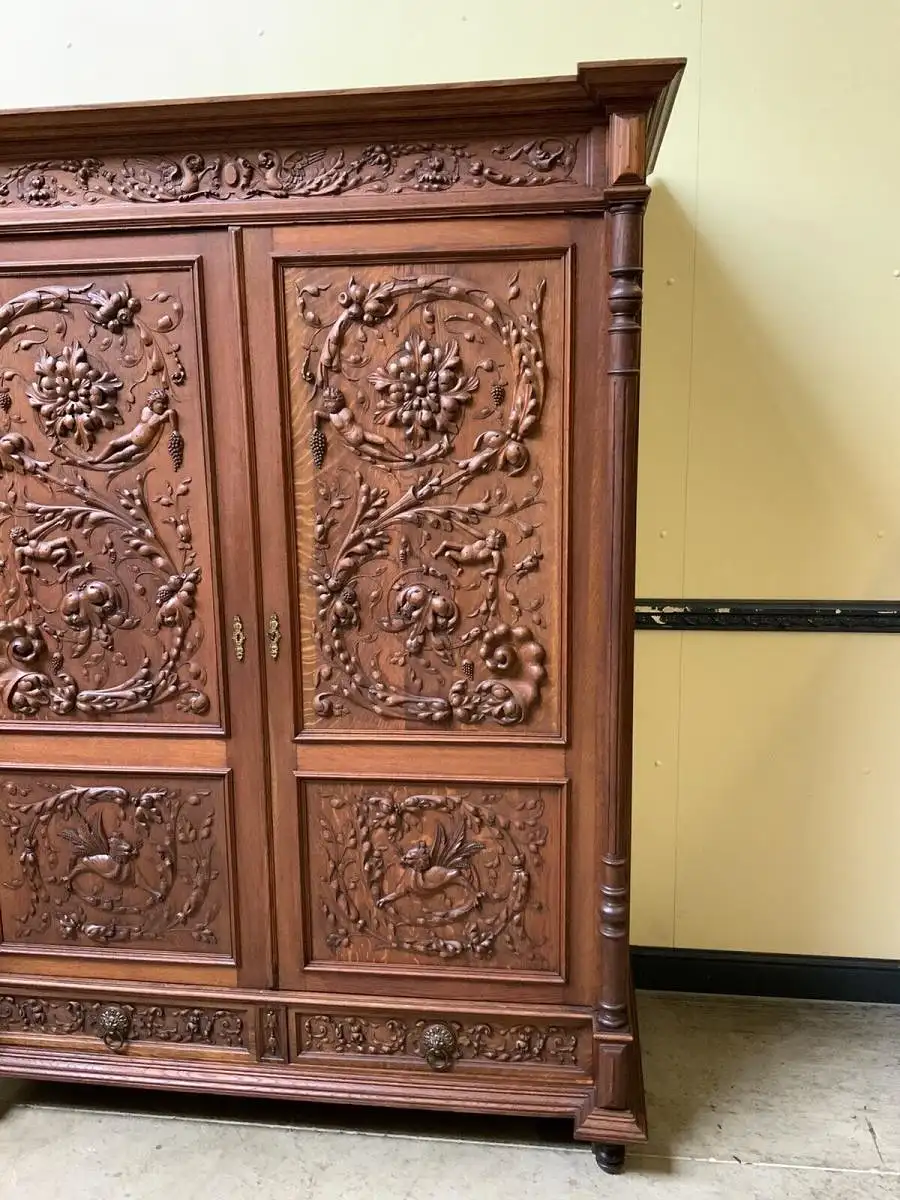 Antiker Neorenaissance Säulen Kleiderschrank - Sensationell - Lieferung möglich! 15
