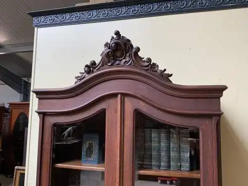 Antike Historismus Vitrine, Bücherschrank - Louis XV - Lieferung möglich!