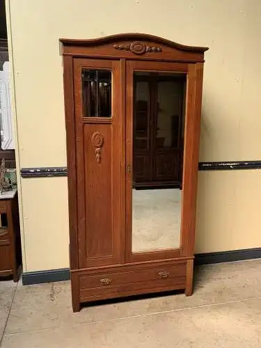 Antiker Jugendstil Wäscheschrank, Kleiderschrank -  Lieferung möglich!