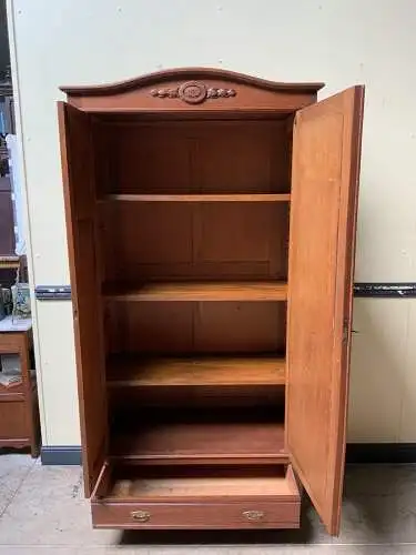 Antiker Jugendstil Wäscheschrank, Kleiderschrank -  Lieferung möglich!