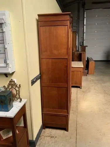 Antiker Jugendstil Wäscheschrank, Kleiderschrank -  Lieferung möglich!