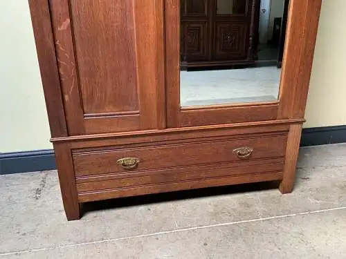 Antiker Jugendstil Wäscheschrank, Kleiderschrank -  Lieferung möglich!