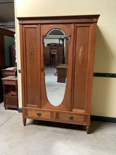 Antiker Art Deco Wäscheschrank, Kleiderschrank- Traumhaft- Lieferung möglich!