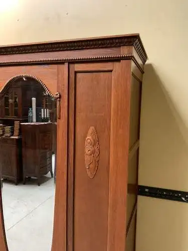 Antiker Art Deco Wäscheschrank, Kleiderschrank- Traumhaft- Lieferung möglich!