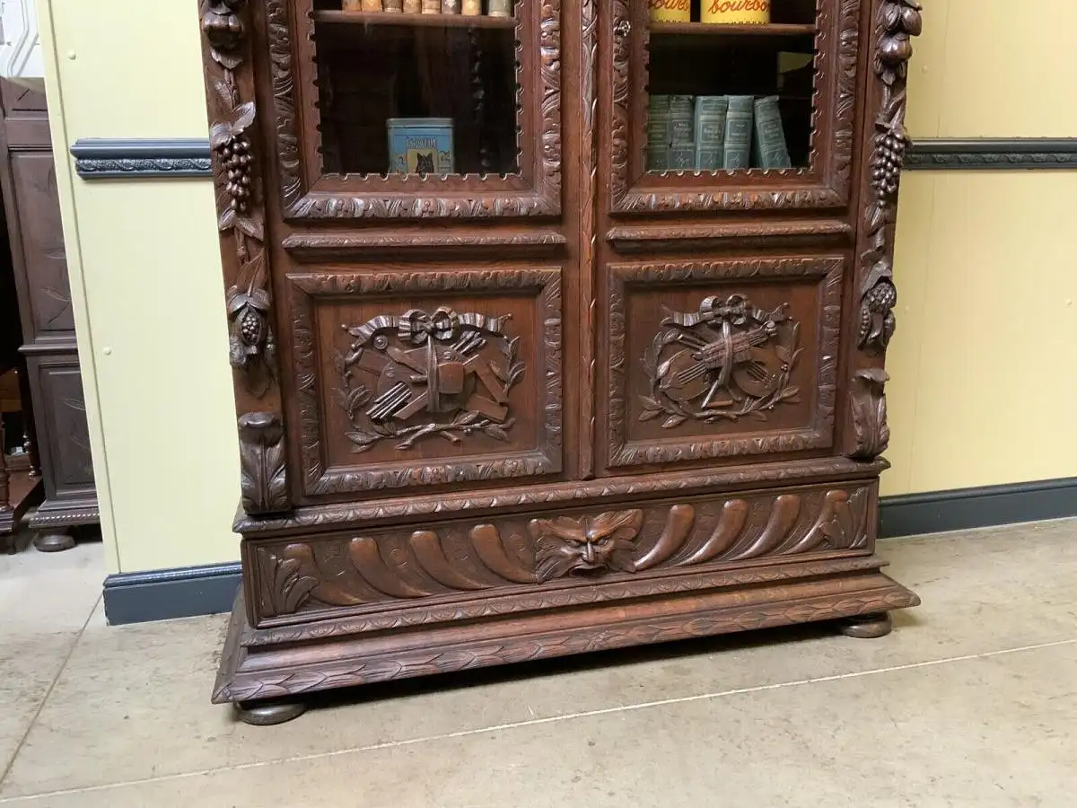 Antik - imposantes Neorenaissance Bücherregal - Lieferung möglich! 8