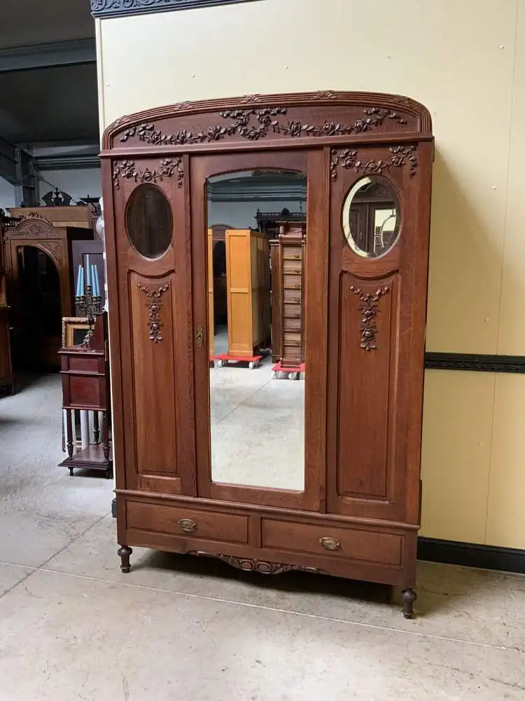 Antiker Jugendstil Kleiderschrank - Traumhaft -  Lieferung möglich! 0