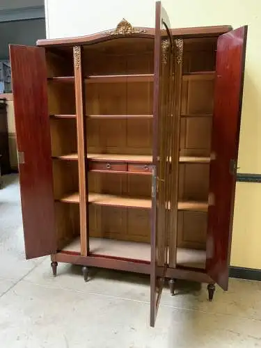 Antiker Jugendstil Wäscheschrank, Geschirrschrank, Schuhschrank, Lief. möglich!